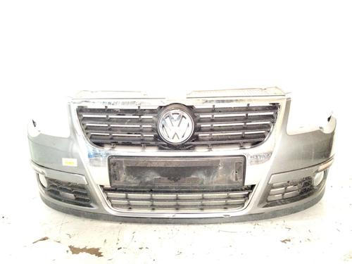 Used Front bumper VW PASSAT B6 (3C2) 2.0 TDI (140 hp) 31048233
