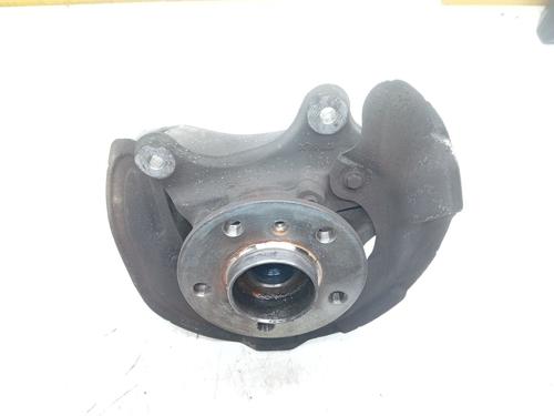 Used Right front steering knuckle BMW 2 Gran Tourer (F46) 218 d (150 hp) 22188259