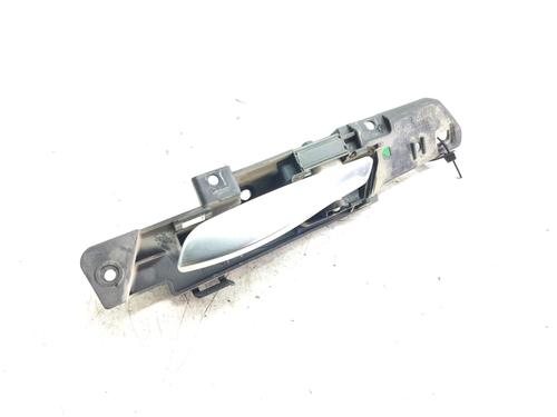 Used Front left interior door handle Front left interior door handle 13941307 13941307