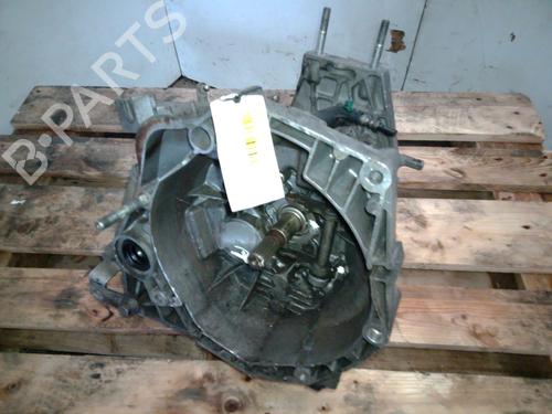 Used Gearbox FIAT FIORINO Box Body/MPV (225_) 1.3 D Multijet (225BXD1A, 225BXB1A, 225BXB11) (75 hp) 31918043