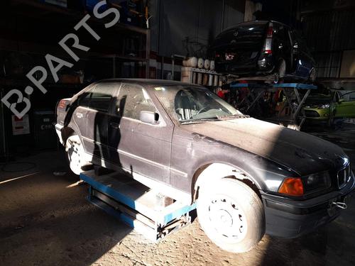 Brugte BMW 3 (E36)  318 i  2148456