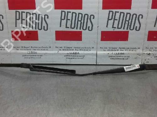 Used Front windshield wiper arm VW JETTA III (1K2) 1.9 TDI (105 hp) 3468097