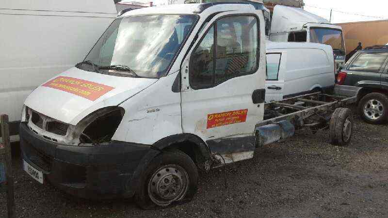 Interrupteur Lève-vitre Avant Gauche Pour IVECO Daily - Référence EWS-VC-003 / 5801304491 - Marque NTY - Neuf