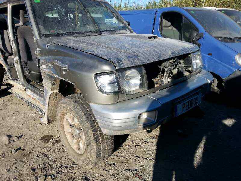 Mitsubishi pajero v26w