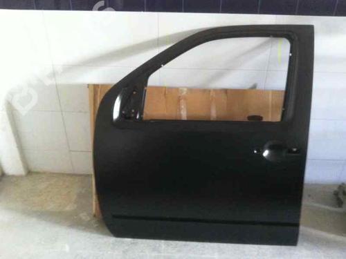 Used Left front door NISSAN PATHFINDER III (R51) [2005-2025]  2968636