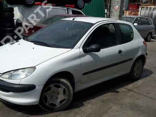 Venstre forlygte PEUGEOT 206 Hatchback (2A/C) 1.4 i | BP104898C28 