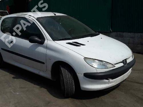 Venstre forlygte PEUGEOT 206 Hatchback (2A/C) 1.4 i | BP104898C28 