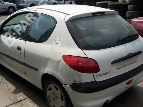 Venstre forlygte PEUGEOT 206 Hatchback (2A/C) 1.4 i | BP104898C28 