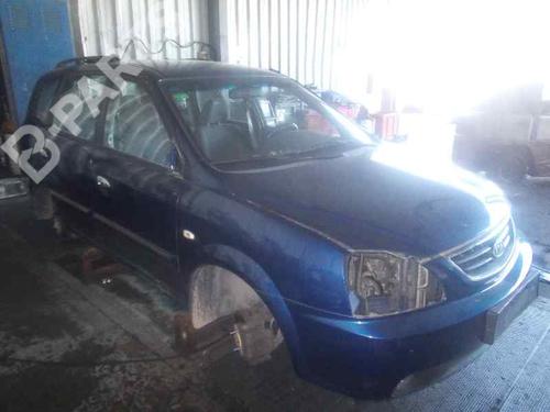 Left headlight KIA CARENS II MPV (FJ) 2.0 CRDi | BP104704C28 
