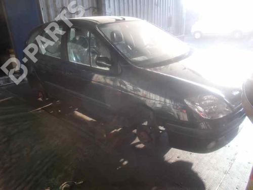 Højre forlygte RENAULT SCÉNIC I MPV (JA0/1_, FA0_) 1.9 dCi (JA05, JA1F) | BP102677C29 