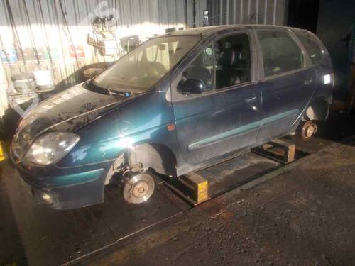 Højre forlygte RENAULT SCÉNIC I MPV (JA0/1_, FA0_) 1.9 dCi (JA05, JA1F) | BP102677C29 