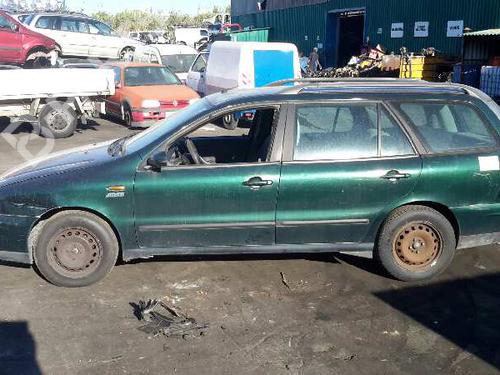 Right headlight FIAT MAREA Weekend (185_) 1.9 JTD 105 (185BXN1A) | BP136575C29 