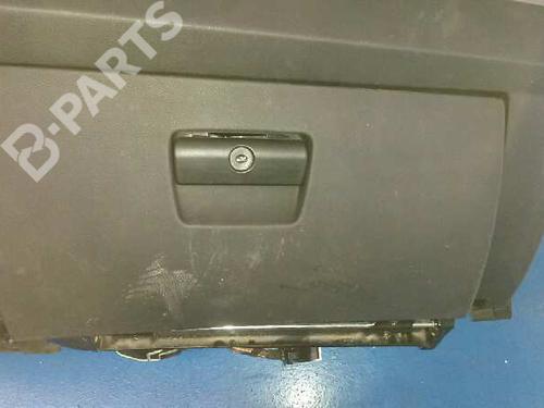 Used Glove box BMW 3 (E90) 318 d (122 hp) 883205