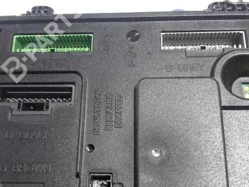 Fuse box RENAULT MEGANE III Hatchback (BZ0/1_, B3_)  | BP2533492E1 