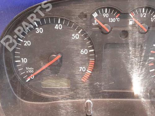Instrument cluster VW GOLF IV (1J1)  | BP2968985C47 