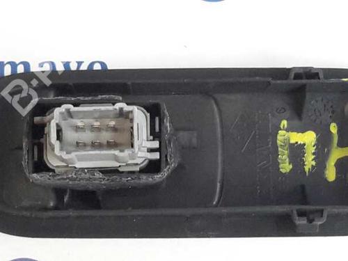 Right front window switch RENAULT GRAND SCÉNIC II (JM0/1_) 1.9 dCi (JM0G, JM12, JM1G, JM2C) | BP1997835I26 