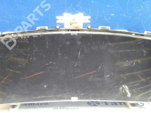 Used Instrument cluster TOYOTA COROLLA (_E12_) 2.0 D-4D (CDE120R, CDE120L_) (110 hp) 2969239