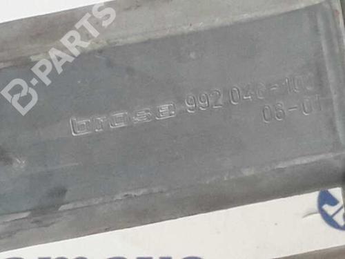 Front right window mechanism TOYOTA AVENSIS (_T25_) 2.2 D-4D (ADT251_, ADT251R) | BP2563777C23 