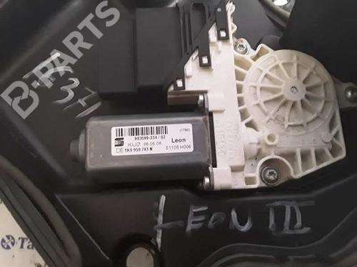 Rear left window mechanism SEAT LEON (1P1)  | BP2533424C24 