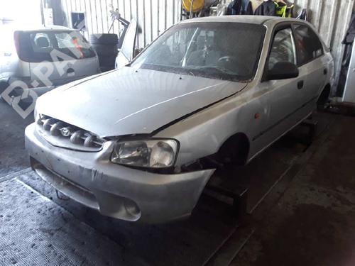 Left mirror HYUNDAI ACCENT II (LC) 1.5 CRDi | BP3238385C26 