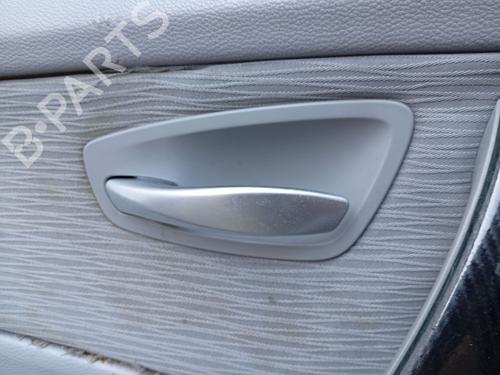 Maneta interior delantera izquierda Maneta interior delantera izquierda BMW 1 (E81) 118 d (143 hp) 36038132 36038132