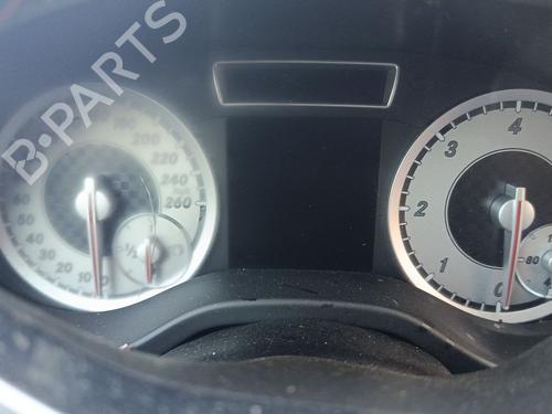 instrument-cluster-mercedes-benz-a-class-w176-2012-2013-2014-2015-2016-2017-2018-34604307 main image