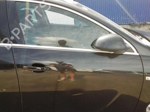 Used Right front door Right front door 38958464 38958464