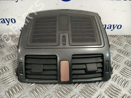 Luftventilen TOYOTA AURIS (_E15_) 1.4 D-4D (NDE150_, NDE150R) (90 hp) 30838828