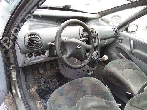 Left headlight CITROËN XSARA PICASSO (N68) 1.6 HDi | BP12102902C28 