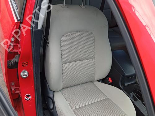 Used Right front seat Right front seat MAZDA 3 (BK) 1.6 (BK14) (105 hp) 35771282 35771282