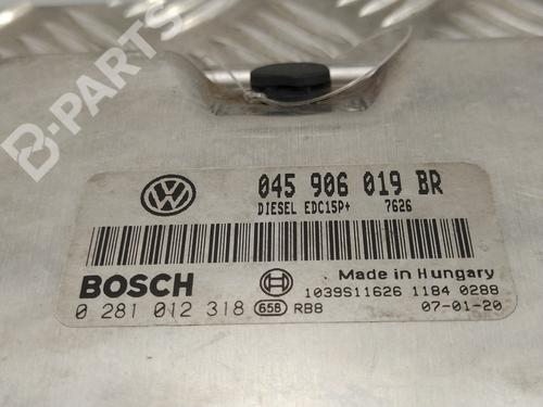 Engine control unit (ECU) SEAT IBIZA III (6L1)  | BP9575137M57 