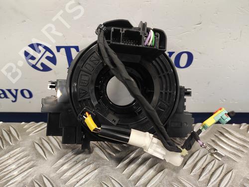 Used Squib airbag TOYOTA YARIS CROSS (MXP_) 1.5 Hybrid (MXPJ10) (92 hp) 22639508