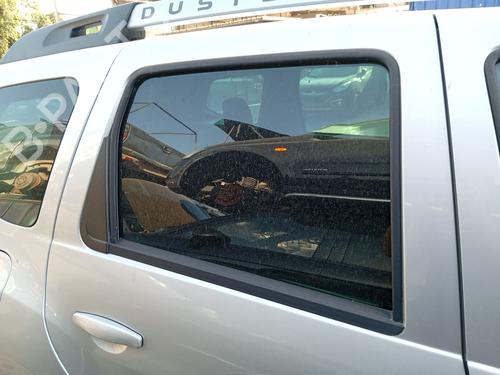 Used Rear right door window Rear right door window 37425916 37425916