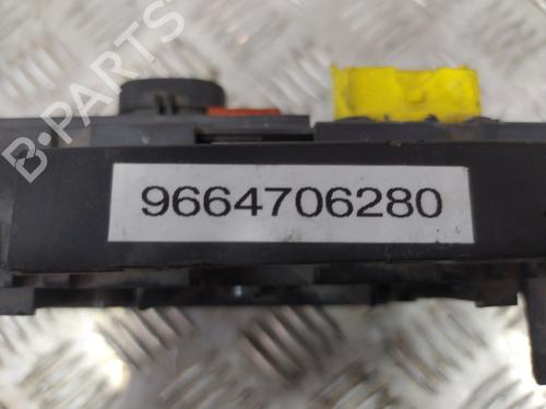 Fuse box CITROËN BERLINGO MULTISPACE (B9) 1.6 HDi 110 | BP39933791E1 - Image 3
