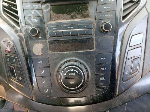 Used Climate control Climate control 39174095 39174095