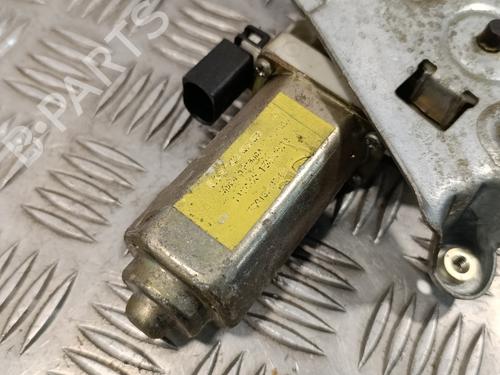 Rudehejsemekanisme Højre foran FORD FOCUS I (DAW, DBW)  | BP17704266C23 