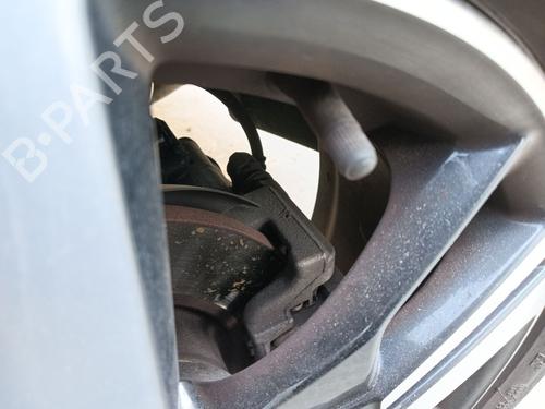 Used Left rear brake caliper Left rear brake caliper PEUGEOT 3008 II SUV (MC_, MR_, MJ_, M4_) 1.2 THP/ PureTech 130 (MRHNSM, MRHNSU, MRHNSJ, MRHNYW,... (131 hp) 34252111 34252111