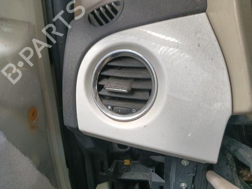 air-vent-fiat-500-312_-2007-35901507 main image