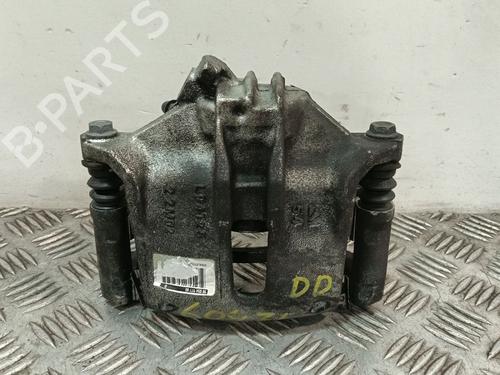 Used Right front brake caliper Right front brake caliper CITROËN C3 III (SX) 1.5 BlueHDi 100 (SXYHYP, SXYHTU) (102 hp) 35792011 35792011