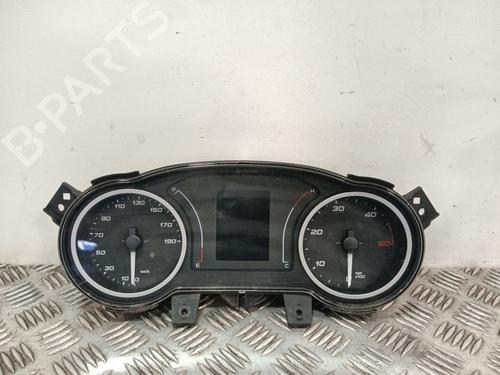 Used Instrument cluster Instrument cluster IVECO DAILY VI Van 35S18, 35C18, 40C18, 50C18, 60C18, 65C18, 70C18 (180 hp) 34607021 34607021