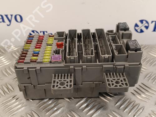 Fuse box HONDA CIVIC VIII Hatchback (FN, FK) 2.2 CTDi (FK3) | BP17069813E1