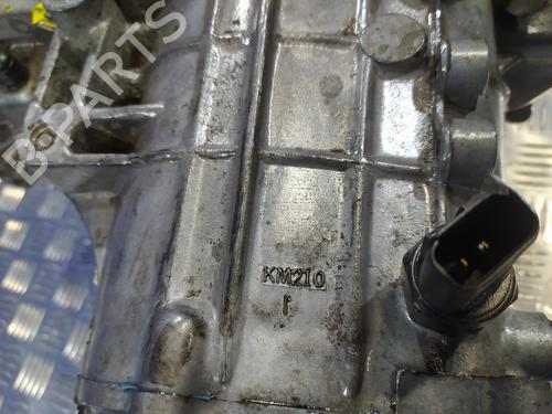 Gearbox HYUNDAI SANTAMO 2.0 | BP13305042M3 