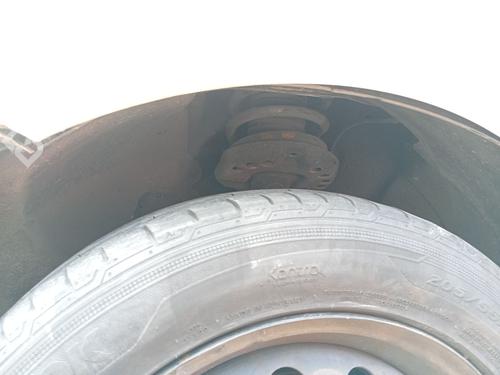 Used Left front shock absorber Left front shock absorber KIA CARENS IV 1.7 CRDi (116 hp) 35980633 35980633