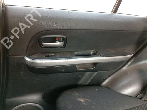 Garniture arrière droite Garniture arrière droite SUZUKI GRAND VITARA II (JT, TE, TD) 1.9 DDiS All-wheel Drive (JT419, TD44, JB419WD, JB419XD,... (129 hp) 36410345 36410345