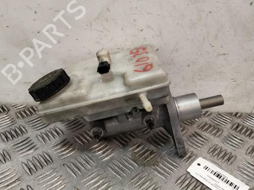 Brake master cylinder RENAULT MASTER III Van (FV) 2.3 dCi 145 FWD (FV0E, FV0F, FV0H, FV02, FV0M, FV0S,... | BP40089413M77 - Image 1