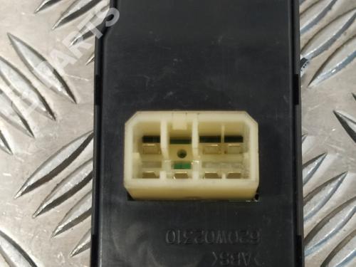 Left front window switch HYUNDAI H-1 / STAREX Bus (A1) 2.5 CRDi | BP4705277I27 