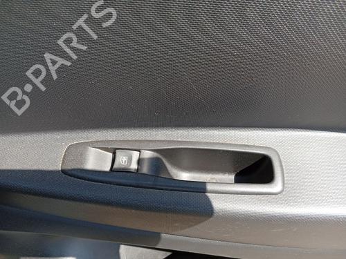 hjre-bagtil-elrude-kontakt-renault-captur-i-j5_-h5_-2013-34557864 main image