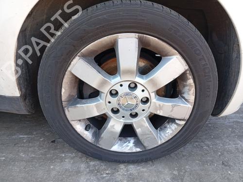 Used Right front steering knuckle Right front steering knuckle MERCEDES-BENZ A-CLASS (W169) A 180 CDI (169.007, 169.307) (109 hp) 36140756 36140756