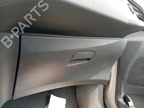 Used Glove box Glove box 37425955 37425955