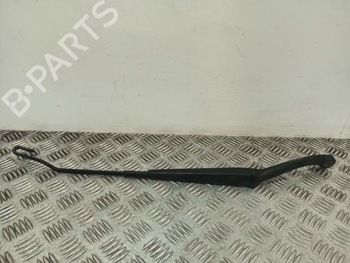 Used Front windshield wiper arm Front windshield wiper arm 36033001 36033001
